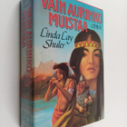 Linda Lay Shuler : Vain aurinko muistaa - pikkukuva 1