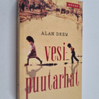 Alan Drew : Vesipuutarhat - pikkukuva 1