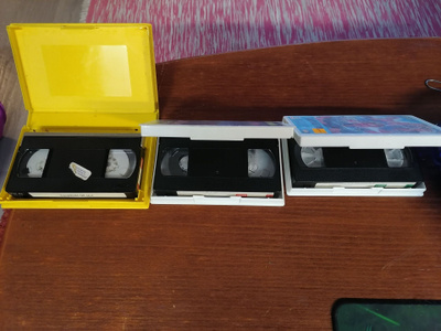 Harvinaisia 80-luvun VHS-kasetteja: Omaxi / LM Media (3 kpl