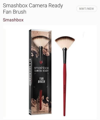 Smashbox Fan Brush sivellin