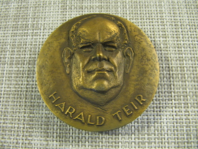 Harald Teir mitali 1979 / T. Sakki -79.