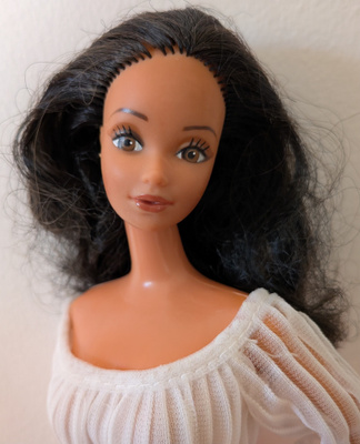 Barbie Hispanic, v. 1979