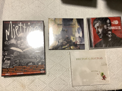 CD levyjä 31 kpl