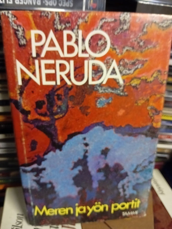Neruda : Meren ja yön portit (  SIS POSTIKULU  )