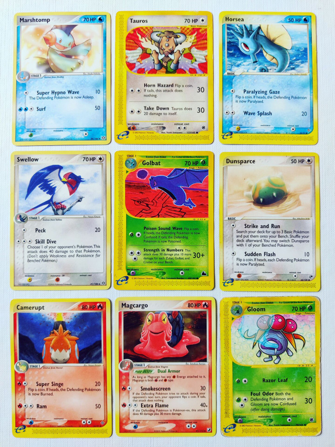 Vanhempia Pokemon Kortteja 17kpl
