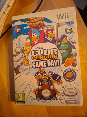 Wii Club Penguin Game Day CIB