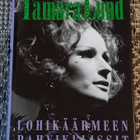 Tamara Lund Lohikäärmeen pahvikulissit - pikkukuva 1