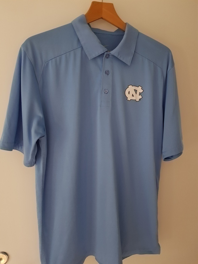 Nike Dri-Fit UNC North Carolina Football / Soccer Pikeepaita
