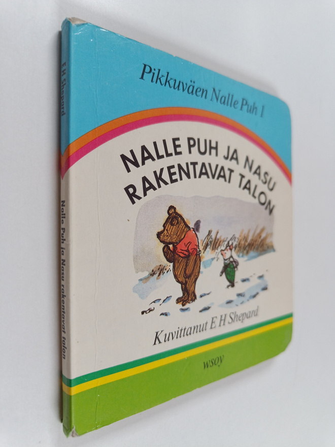 Nalle Puh ja Nasu rakentavat talon