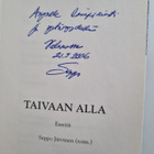 Seppo Järvinen : Taivaan alla : esseitä (signeerattu, tek... - pikkukuva 3