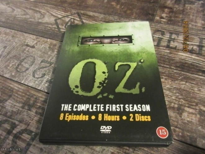 OZ - Kylmä rinki 1.kausi (DVD)