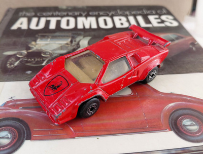 Lamborghini Countach LP500 S 1985 Matchbox