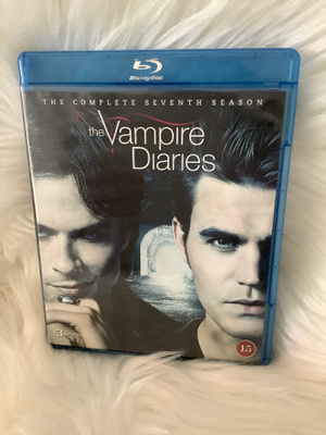 the VAMPIRE DIARIES  KAUSI 7