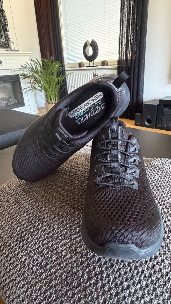 Uudet Skechers 36 (kapea malli)