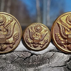 Kullanvärist Usa Militaria napit - 3 kpl. - pikkukuva 1