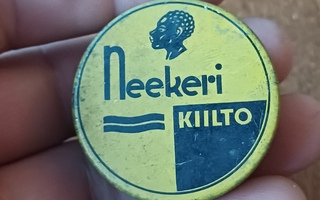 Pieni peltirasia.