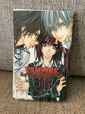 VAMPIRE KNIGHT:OFFICIAL FANBOOK