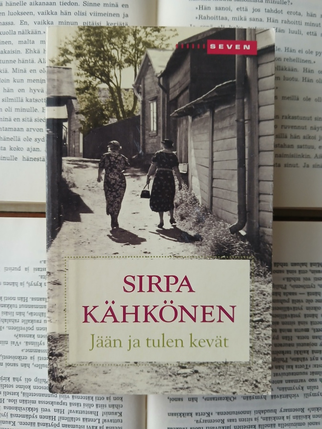 Sirpa Kähkönen - Jään ja tulen kevät (pokkari)