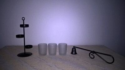 Partylite - Teline, snufferi ja tuikkukipot 3 kpl