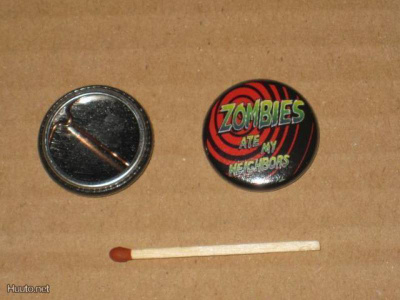 Zombies Ate My Neighbors rintanappi 1" (m4)