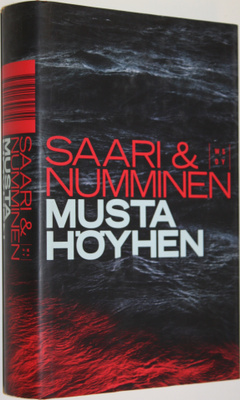 Mauno Saari : Musta höyhen