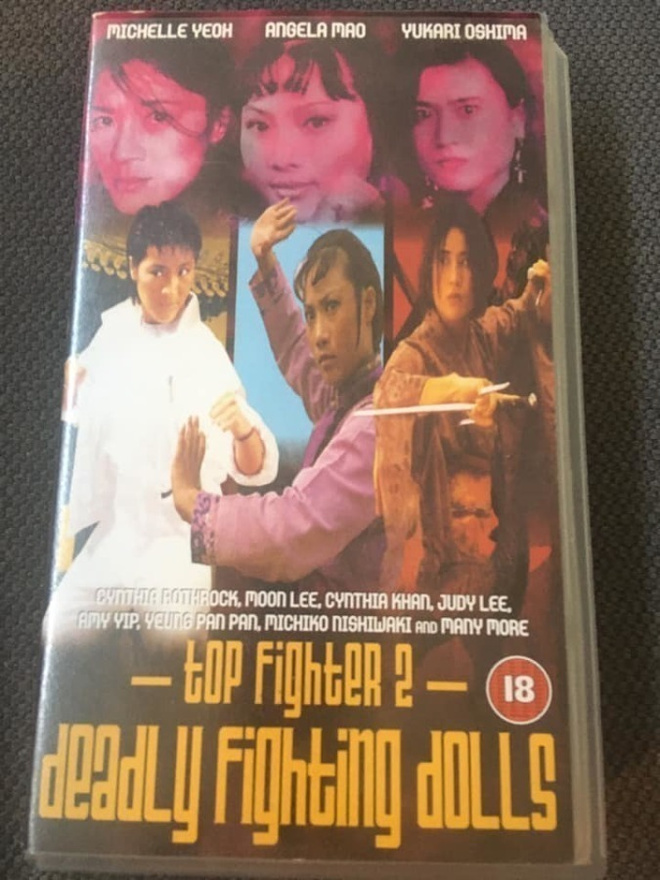Deadly Fighting Dolls - martial arts -naiset VHS