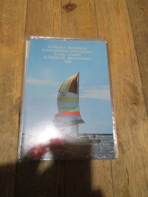 AHVENANMAA VUOSILAJITELMA 1988   postituore
