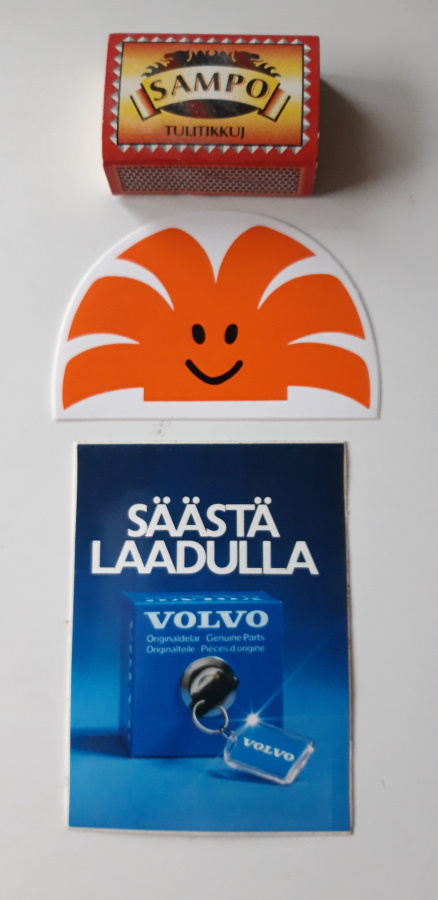 Vanhoja tarroja 2 kpl, Volvo tarra ja Itäkeskus tarra