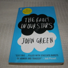 John Green The Fault in Our Stars -pok - pikkukuva 1