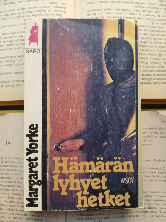 Margaret Yorke - Hämärän lyhyet hetket (pokkari)