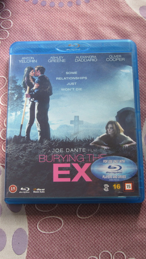 Burying the Ex Blu-ray