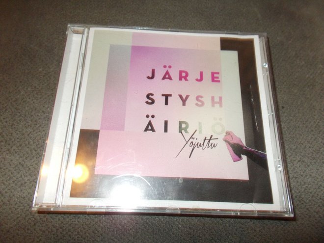 CD JÄRJESTYSHÄIRIÖ ** YÖJUTTU **