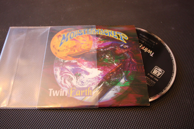 Monster Magnet – Twin Earth AUSTRALIA CDS