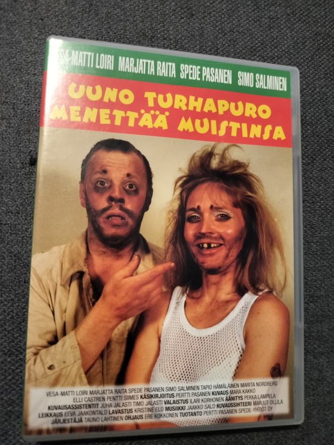 Uuno Turhapuro menettää muistinsa