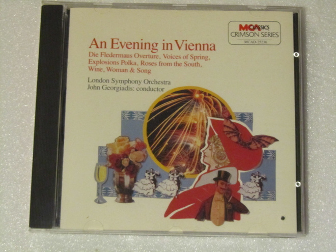 The London Symphony Orchestra • An Evening In Vienna CD