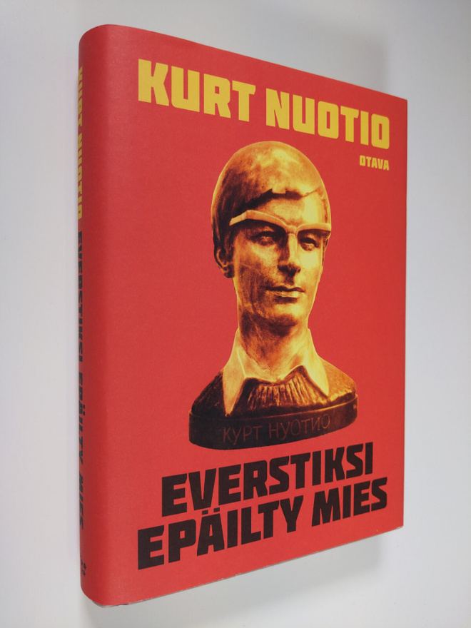 Kurt Nuotio : Everstiksi epäilty mies