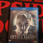 The Devil's Hand - pikkukuva 1