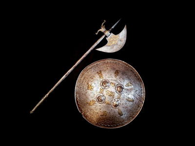 Indopersialainen taistelukirves ja kilpi, 1800-luku