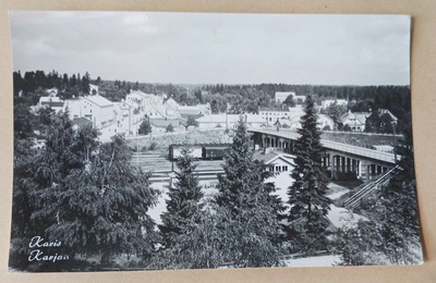 Karjaa, ratapiha, junavaunut, silta, taajamaa, vkpk, ei p.