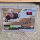 2021-22 UD Premier Alexander Holtz Auto Patch RC Gold /25 - pikkukuva 1