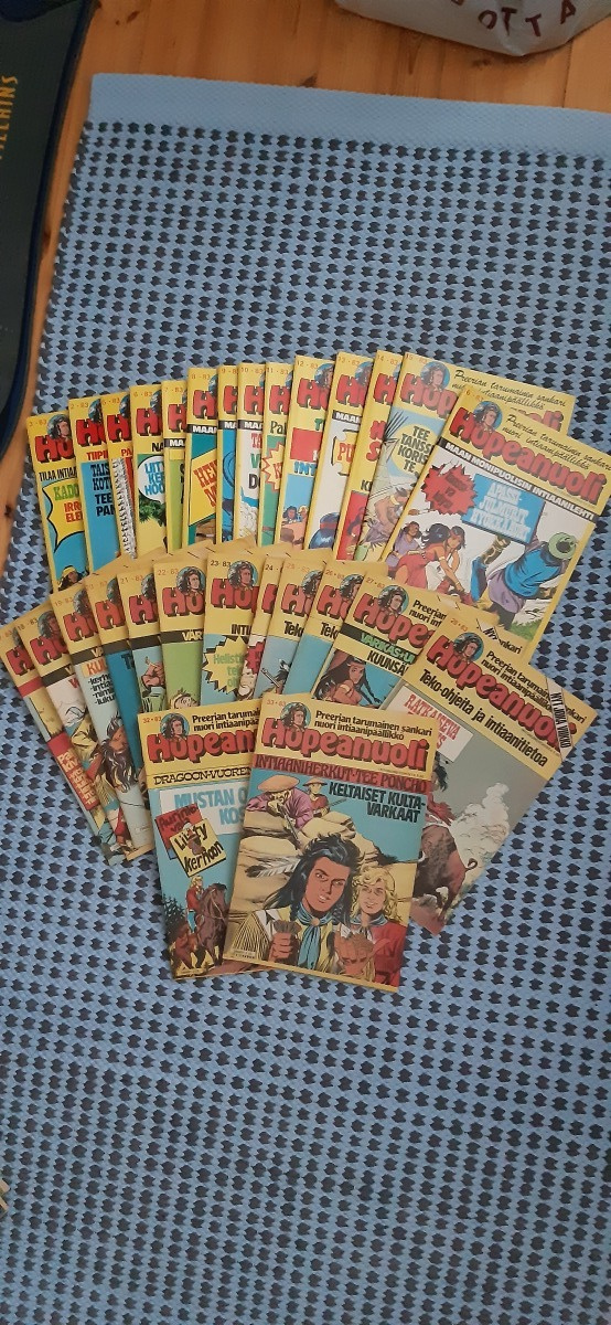 Hopeanuoli vuosikerta 1983 HIENOKUNTOINEN!!