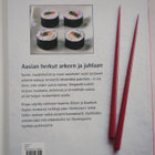 Simppeliä sushia : raikkaat sushit, salaatit ja keitot - pikkukuva 2