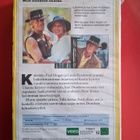 Crocodile Dundee 2 (1988) VHS - pikkukuva 2