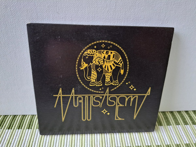 Avaruusasema : Ensimmäinen CD