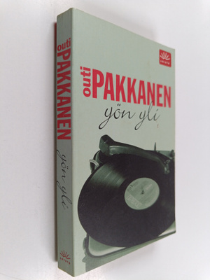 Outi Pakkanen : Yön yli