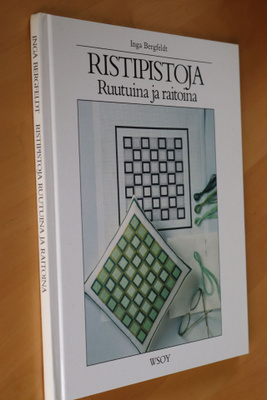 Inga Bergfeldt : Ristipistoja ruutuina ja raitoina (1.p. -98