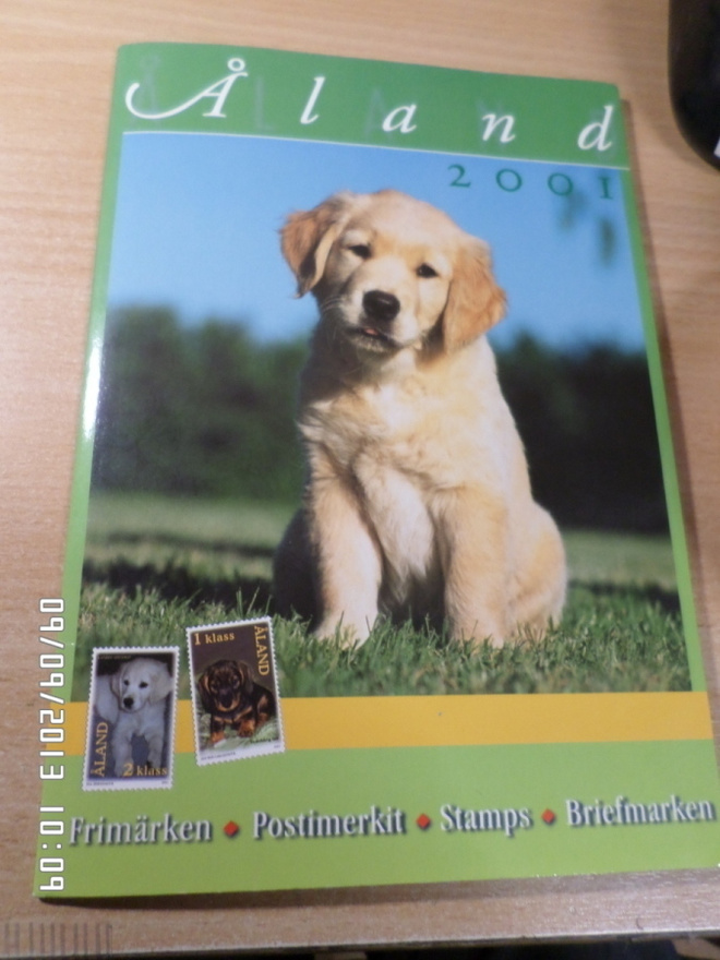 Åland  2001    Postimerkit  kansio    Merkkeineen selityksin