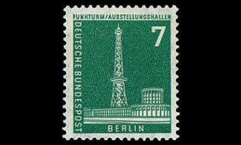 Berlin 142 ** Käyttösarja rakennuksia 7 Pf (1956)
