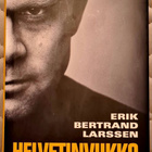 Erik Bertrand Larssen: Helvetinviikko - kovakantinen kirja - pikkukuva 1