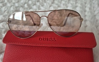 Guess peili aurinkolasit, uudet